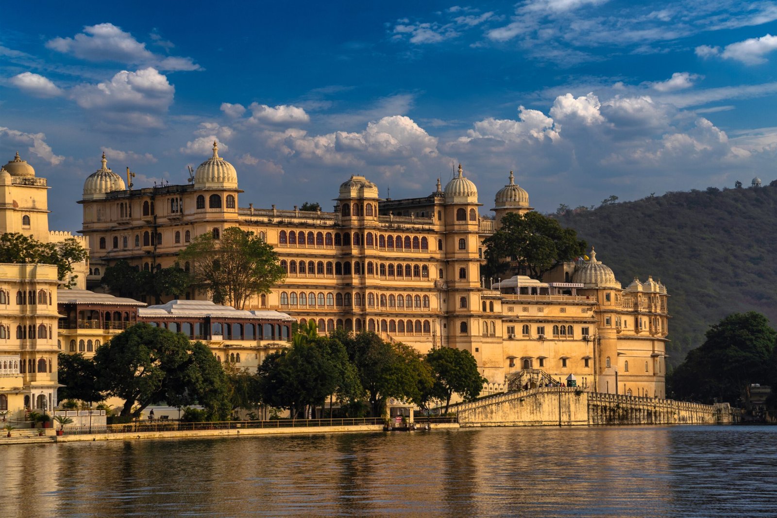 3 Days Udaipur & Mount Abu Tour Package