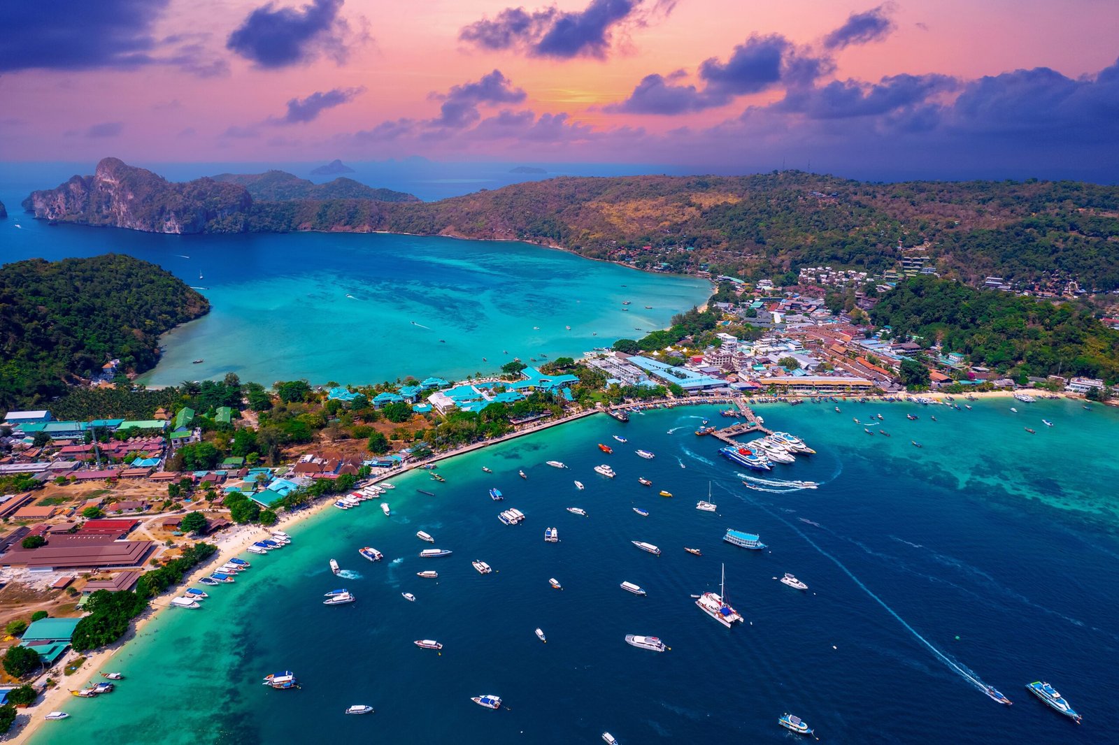 Phuket & Krabi Delight: 5 Days Phi Phi & Four Islands Tour