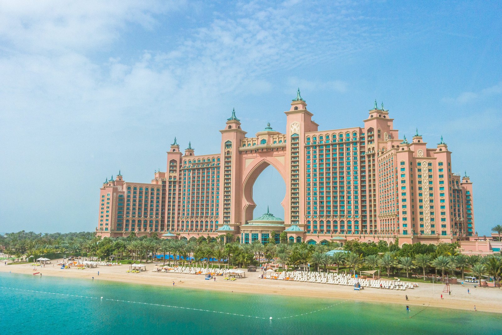 6 Days Dubai Tour with Abu Dhabi Excursion & Hatta Adventure