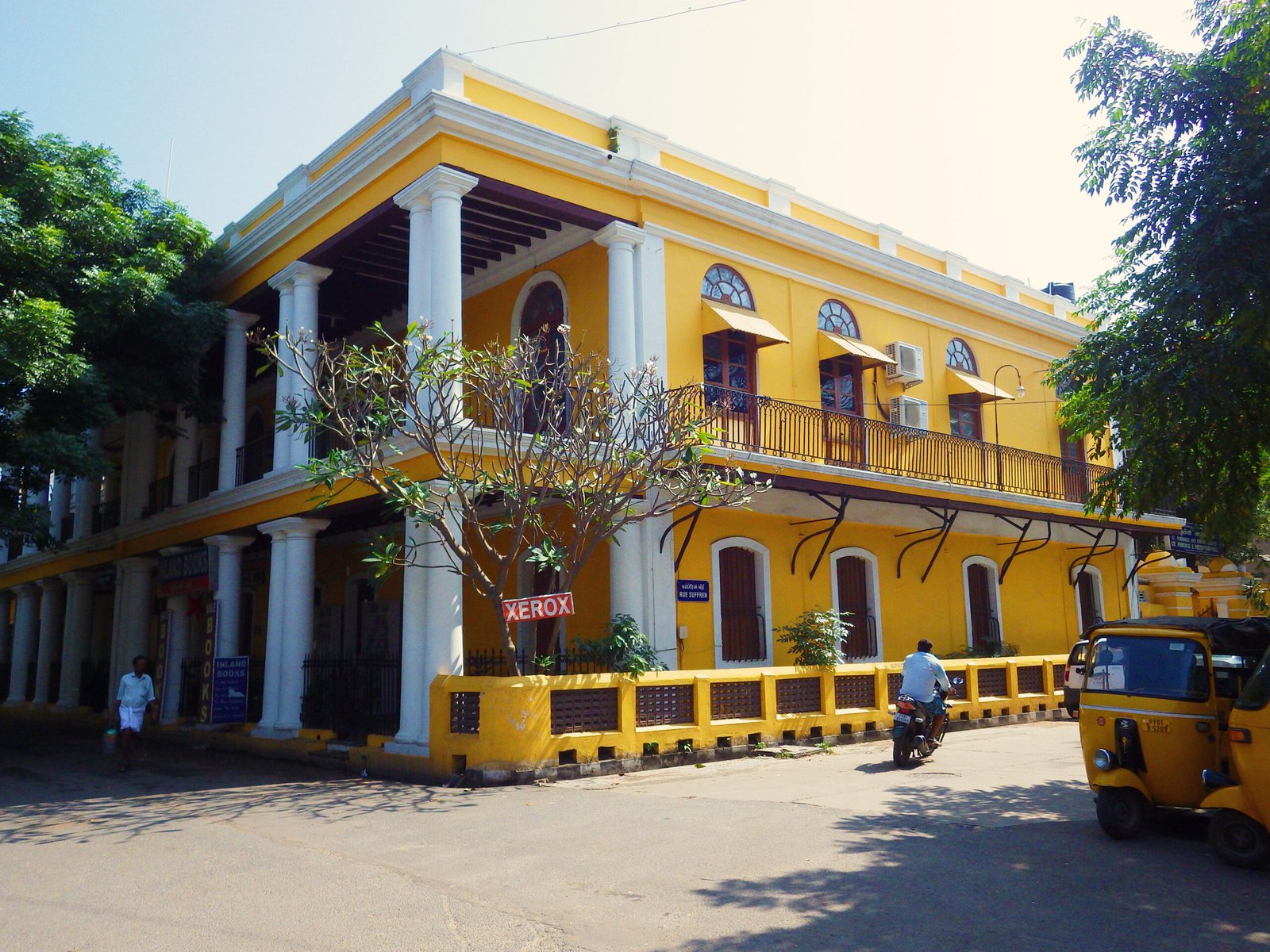 3 Days Pondicherry Tour Package with Auroville & Cruise Ride