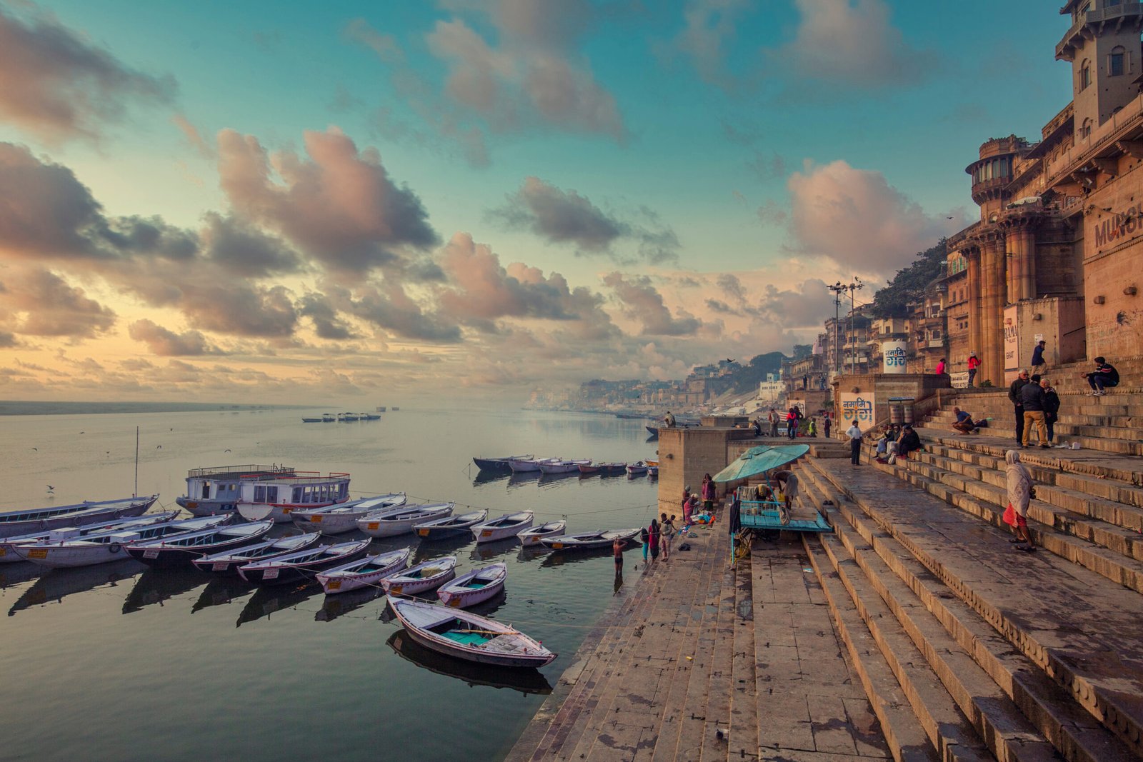 5 Days Varanasi Tour Package: Kashi, Prayagraj & Ayodhya